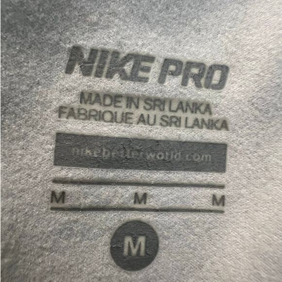 Nike Pro Women's Jacket in Black Yellow Pattern w/Three Quarter Zipper Size M - Picture 6 of 8